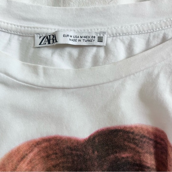 Zara Graphic Tee - Picture 4 of 4